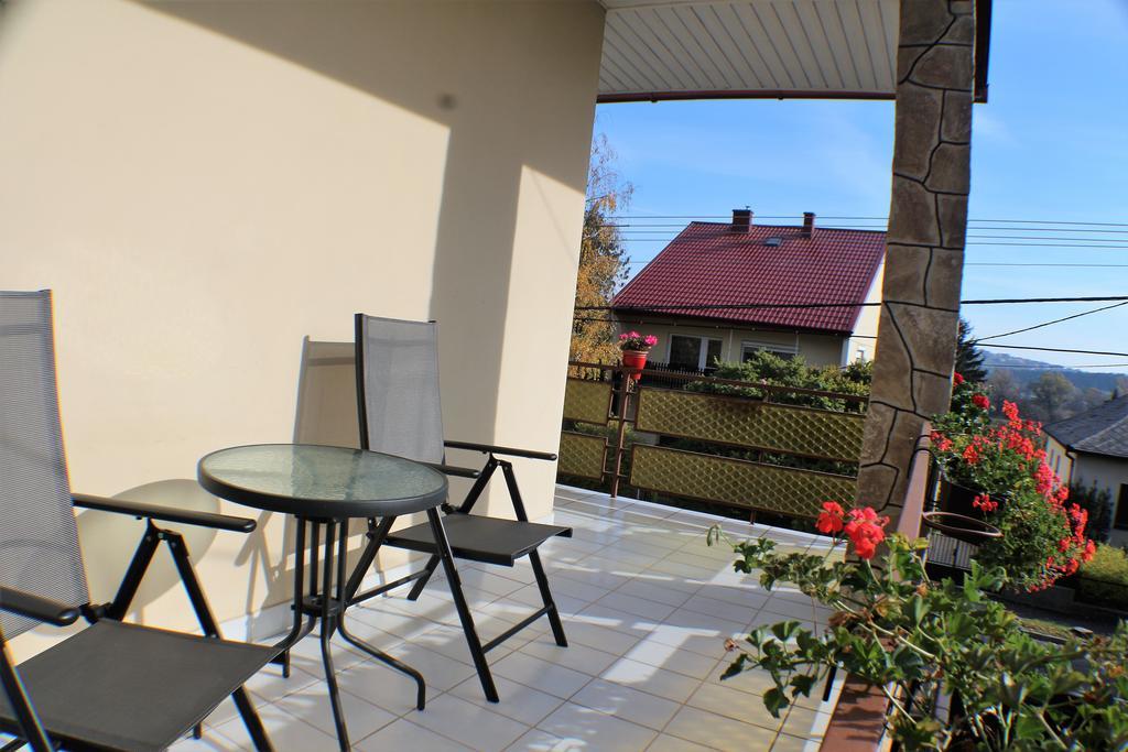 Altan Apartments Heviz Bagian luar foto